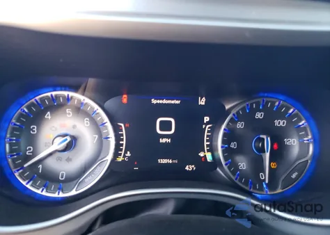 2021 Chrysler Pacifica Touring из США, поврежденный, VIN 2C4RC1FGXMR510196